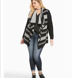 TORRID black and white draped open front sweater